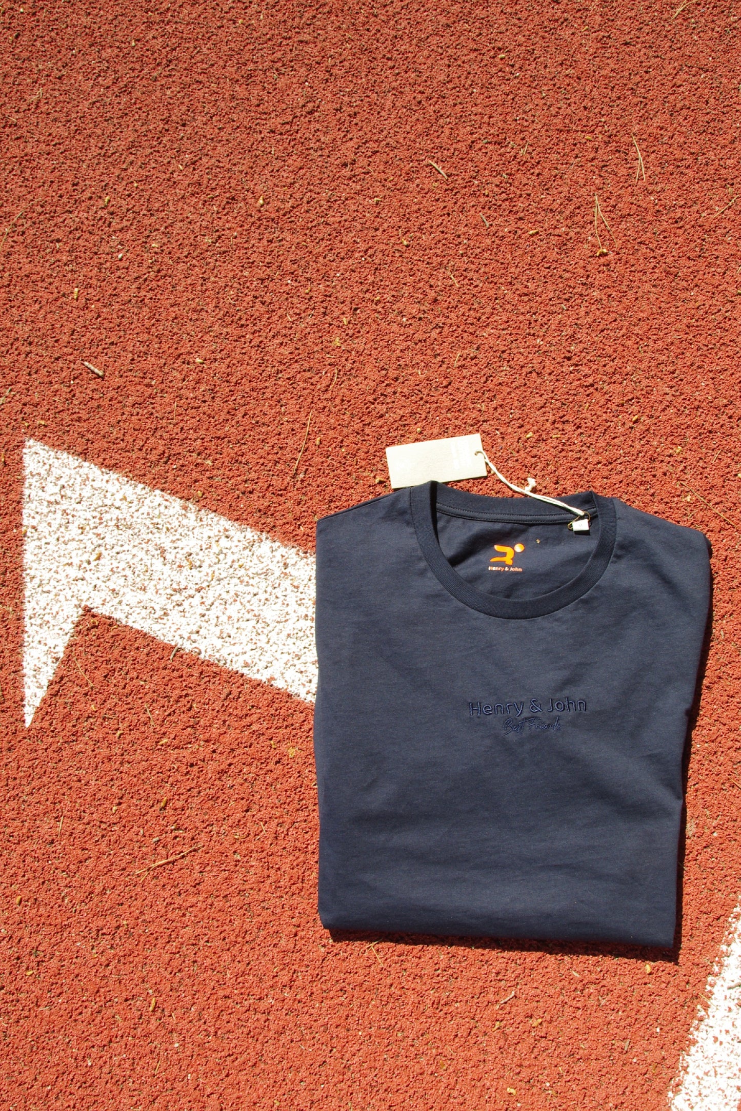 Camiseta hombre "Best Friends" azul oscuro de algodón orgánico