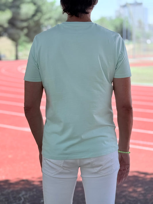 Camiseta hombre "Better Than Ever" azul turquesa de algodón orgánico