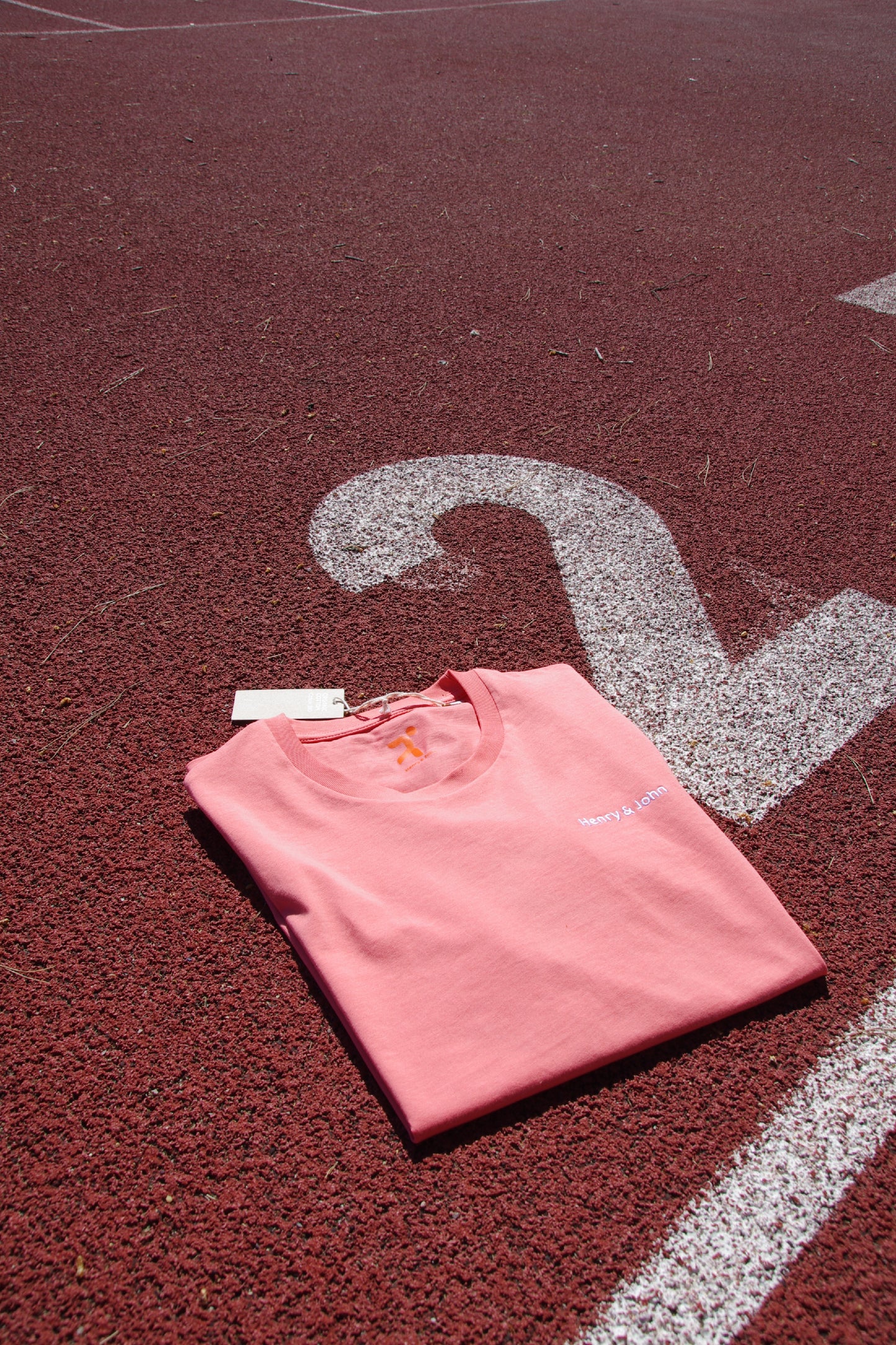 Camiseta hombre "Keep Fit" coral de algodón orgánico comoda